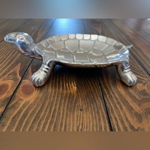 Mariposa Turtle Dish🐢